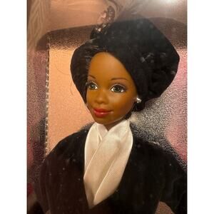 1996 Mattel Classique Collection Romantic Interlude Barbie NIB Black in Box